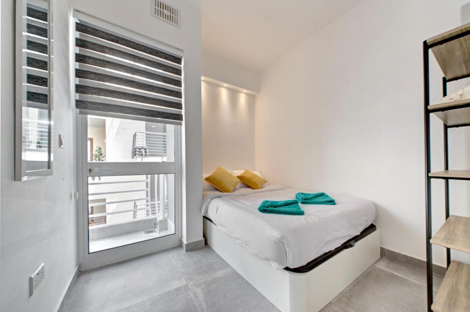 Modern Sliema Apartment Near Sea Ngoại thất bức ảnh